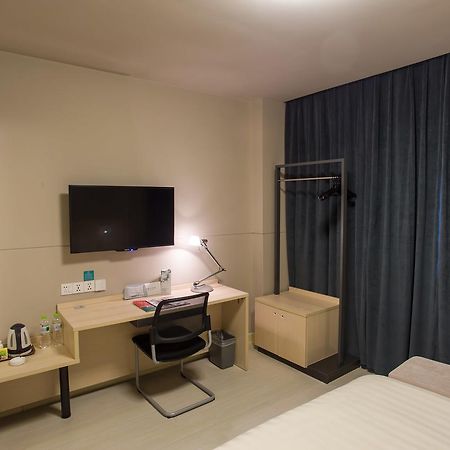 Jinjiang Inn Liuzhou Bubugao Square North Station Extérieur photo