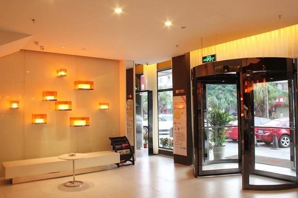 Jinjiang Inn Liuzhou Bubugao Square North Station Extérieur photo